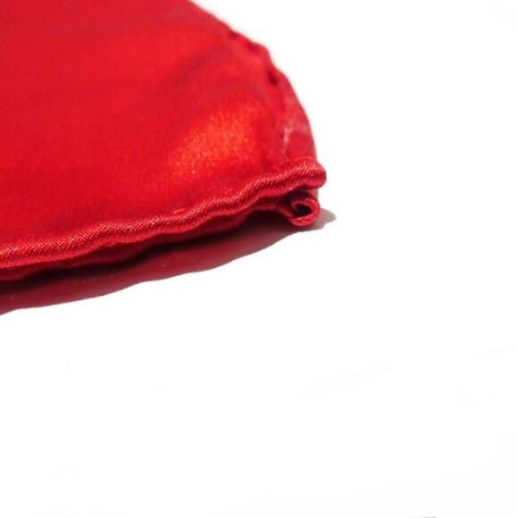 Pre Loved chanel Women Red Scarves - Picture 7 of 8